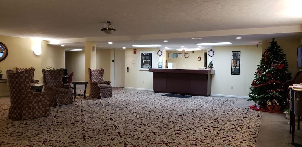 Econo Lodge Inn & Suites Groton Exteriér fotografie