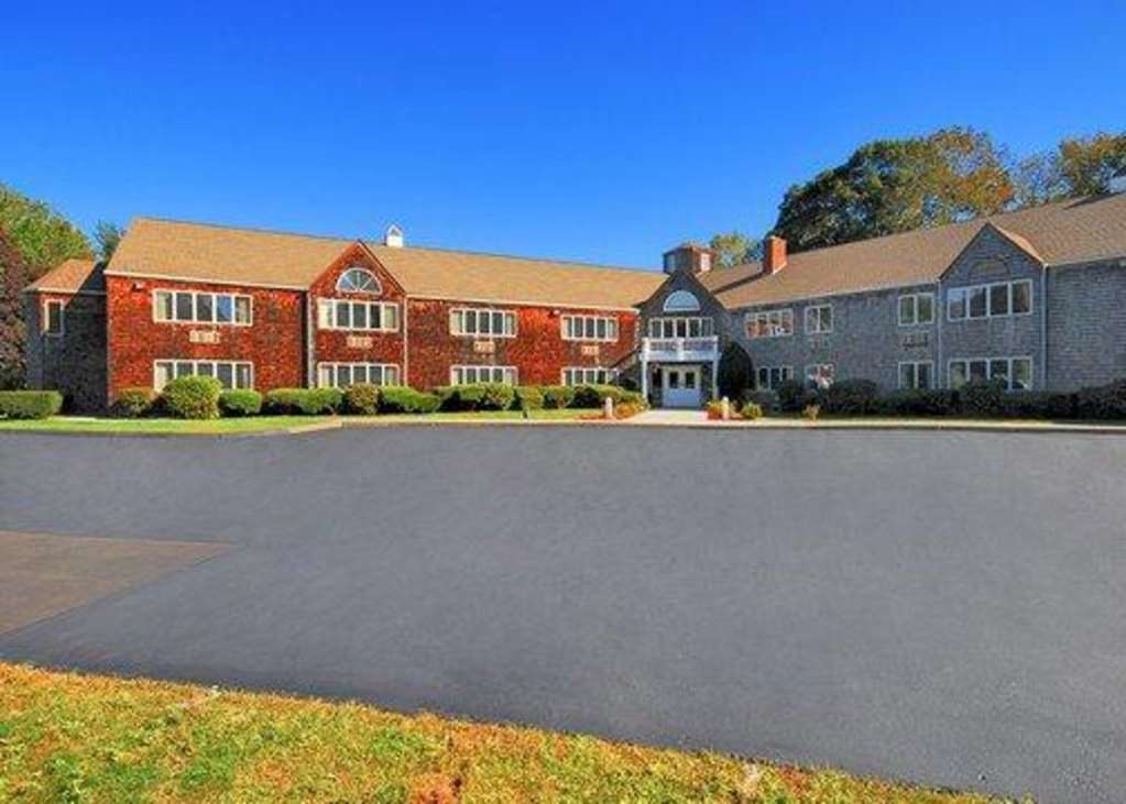Econo Lodge Inn & Suites Groton Exteriér fotografie